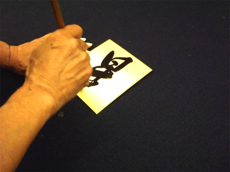 女性書道家 山本煌華 撮影地 東京都港区六本木カリグラフィーアート書道教室 写真7